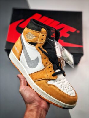 AJ Jordan 1 Element Gore-Tex Light Curry DB2889-700