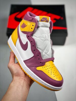AJ Jordan 1 High OG Brotherhood University Gold/Light Bordeaux-White 555088-706