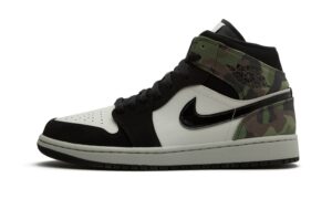 AJ Jordan 1 Mid Camo