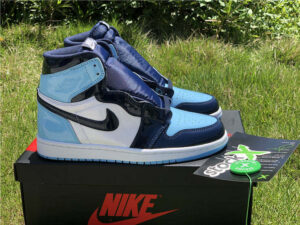 AJ Jordan 1 Retro High UNC Patent Women 5 - 10 US