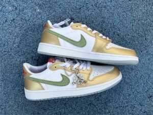 AJ Jordan 1 Retro Low OG 'Chinese New Year - Year of the Dragon' FQ6593-100