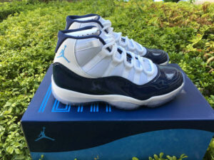 AJ Jordan 11 Retro UNC Win Like 82